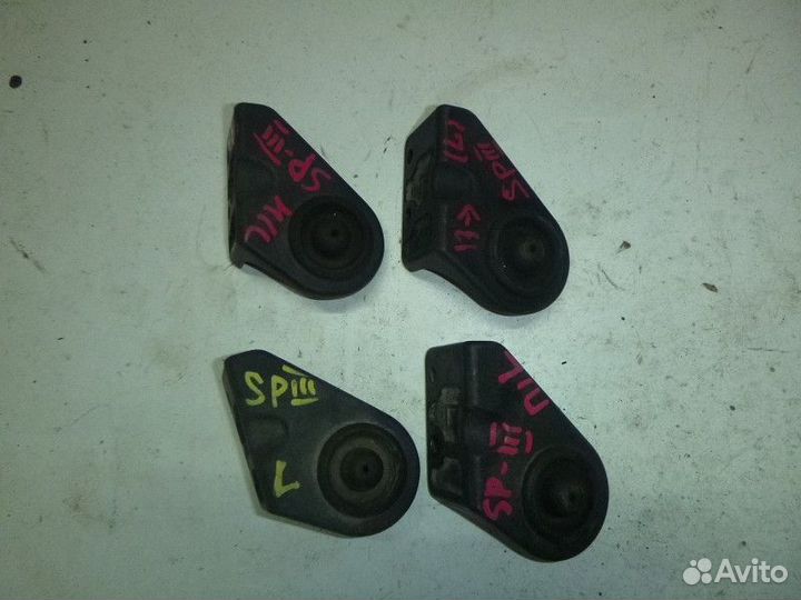 Кронштейн радиатора KIA sportage 2010