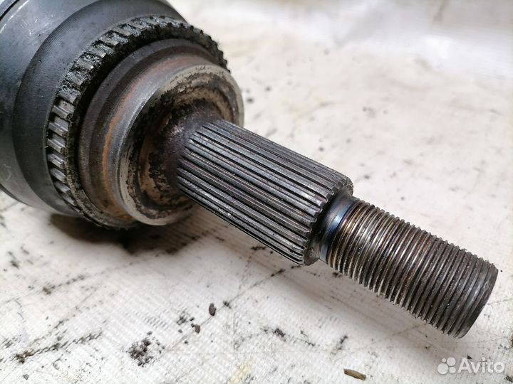 Привод передний правый Toyota Camry GSV40 наружний