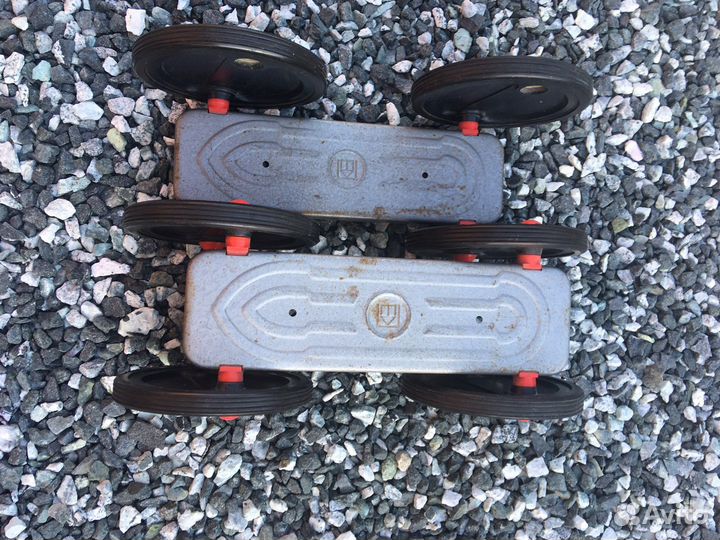 Самокат -шестиколёсный