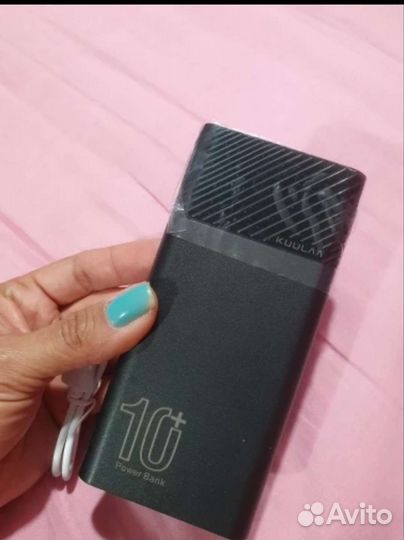 Пауэрбанк новый
