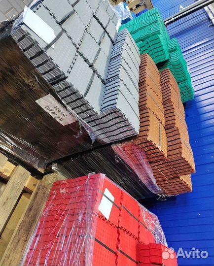 Модульная пвх плитка в автосервис / сто