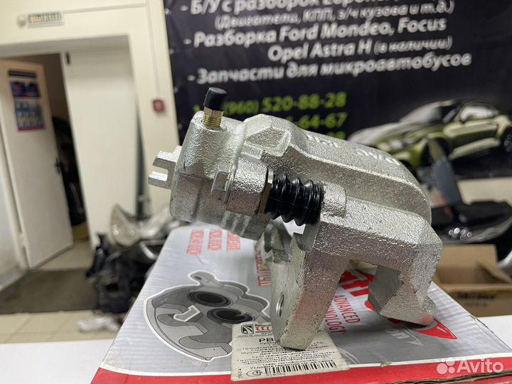 Chevrolet lacetti суппорт передний правый pbrc107