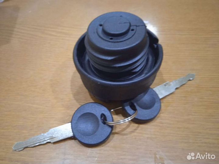 Крышка топливного бака Audi 100/80