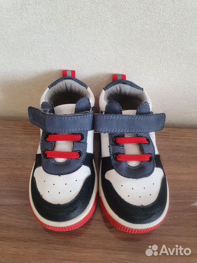 Кроссовки детские 23 размер tombi