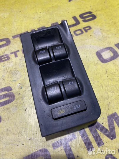 Блок управления стеклоподъемниками Audi A6 C5