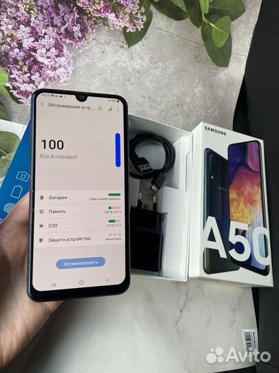 Samsung Galaxy A50, 4/64 ГБ