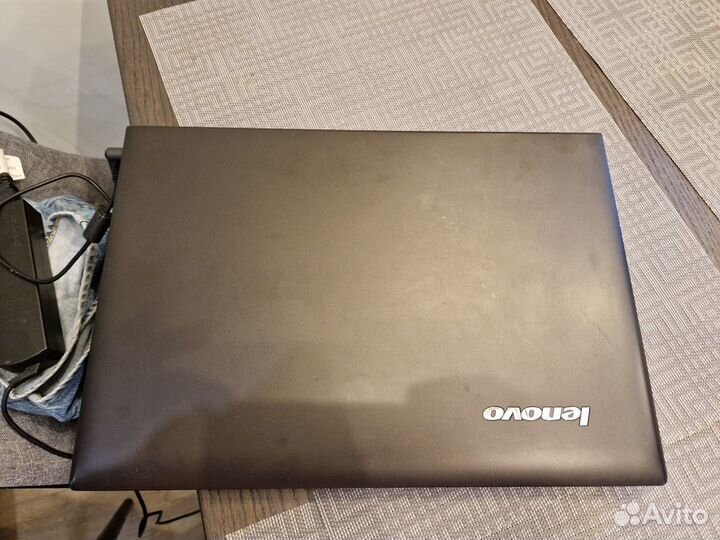 Ноутбук lenovo