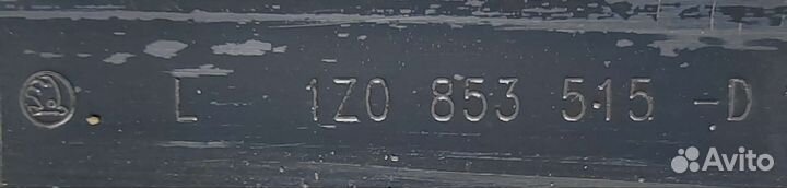 Молдинги на двери Skoda octavia a5