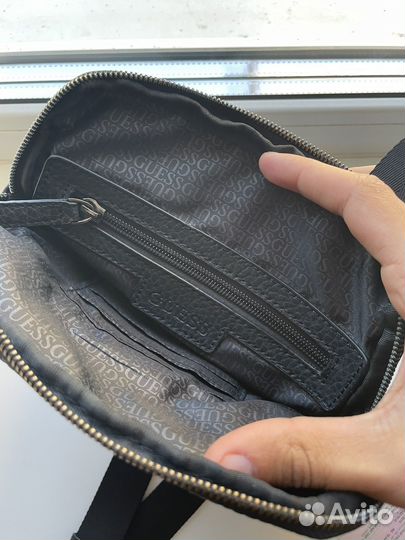 Сумка через плечо guess