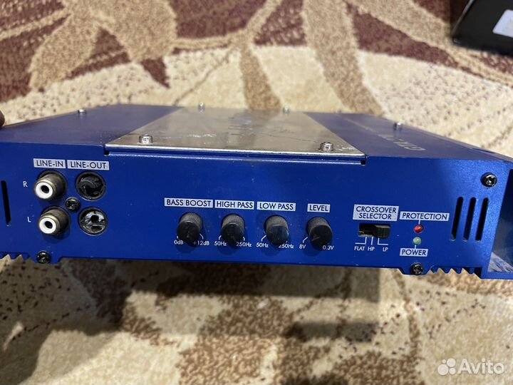 Автомобильный усилитель Blaupunkt