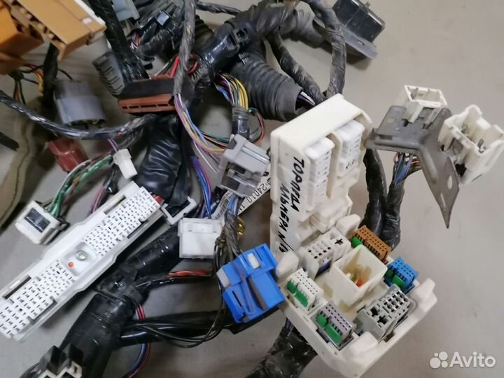 Проводка подторпедная Nissan Almera N15 CD20 1997