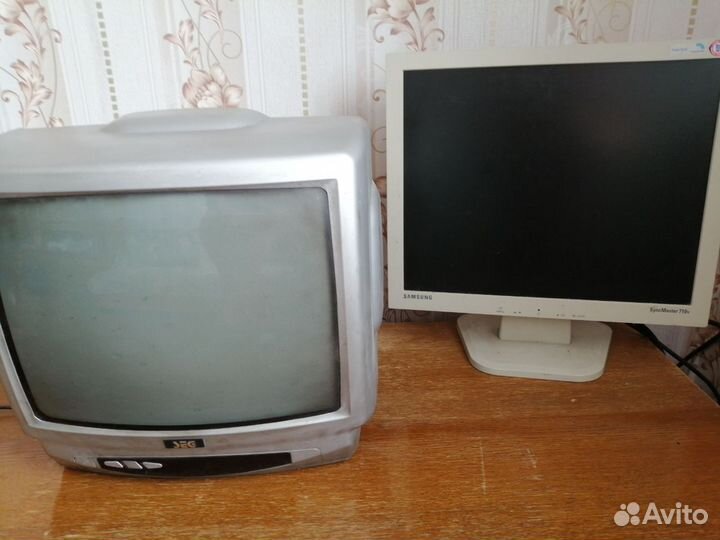 Продам телевизор