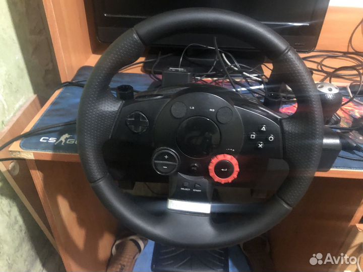 Logitech driving force gt руль