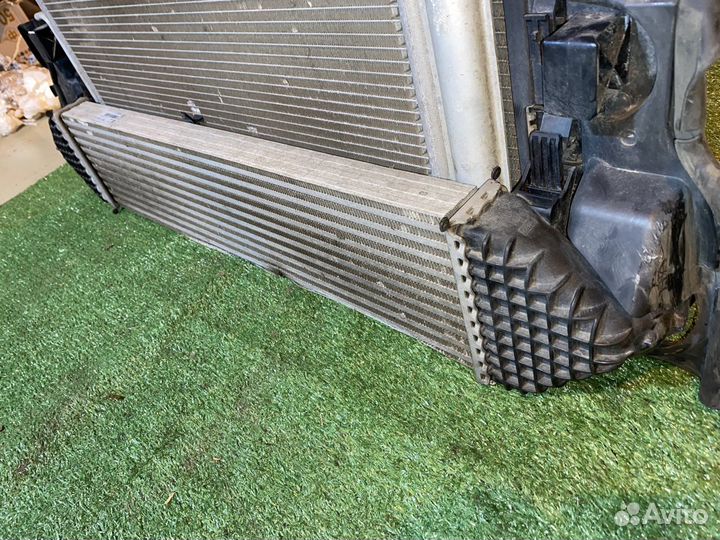 Радиатор интеркулера Volvo S60 FS48 Y3401003