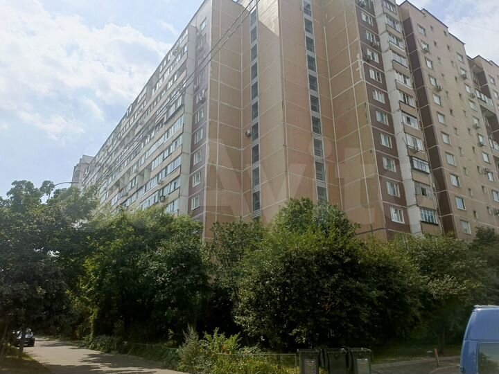 Доля в квартире-студии, 13,5 м², 1/14 эт.