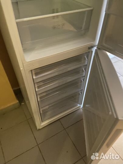 Холодильник