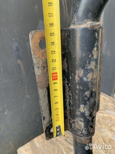 Подкрылок передний на грузовик защита арок