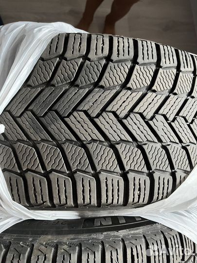 Michelin X-Ice Snow SUV 265/50 R20 111T
