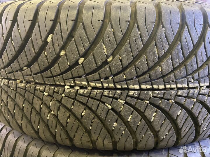 Goodyear Vector 4Seasons Gen-2 SUV 215/65 R16 98H