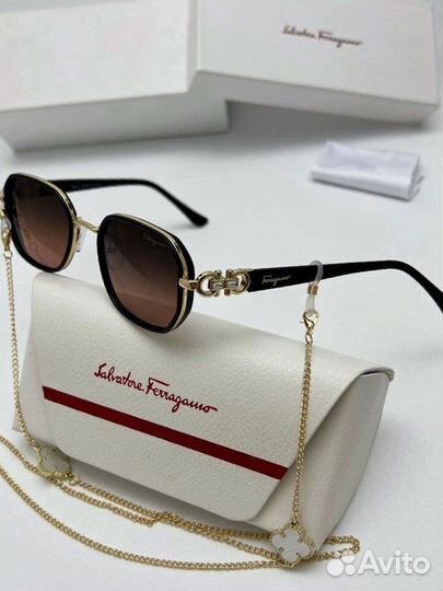 Солнцезащитные очки Salvatore Ferragamo