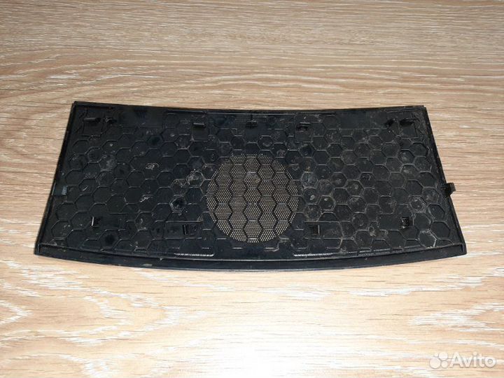 Крышка динамика Mercedes-Benz Sprinter W906