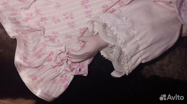 Кукла фарфоровая коллекционная