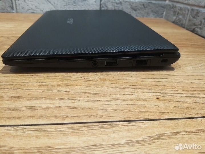 Нетбук asus Eee PC X101CH