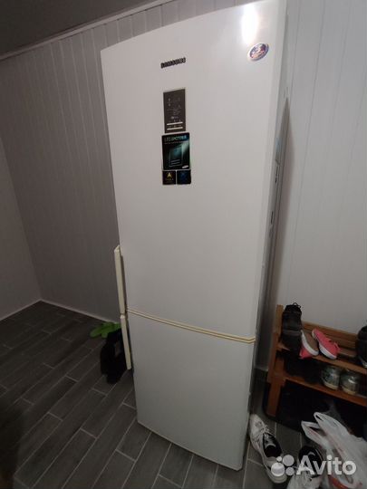 Холодильник Samsung RL34egsw1/BWT No Frost