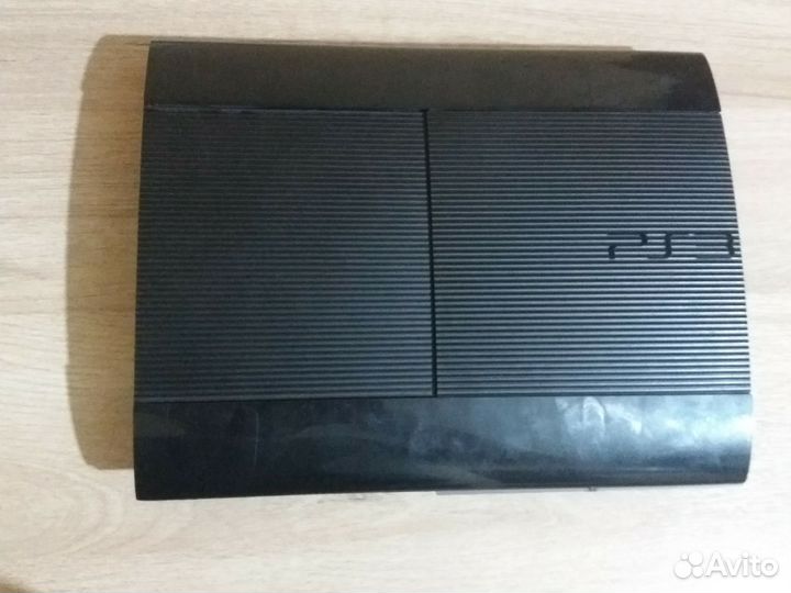 Игровая приставка ps3 super slim + продаю игры