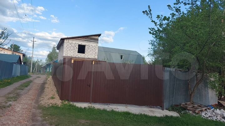 Дом 186,4 м² на участке 7 сот.