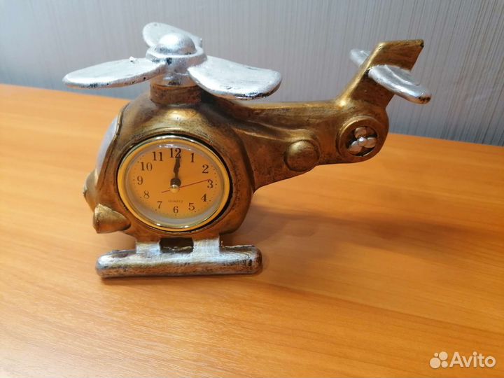 Фигурка вертолета