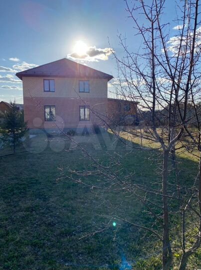 Коттедж 240 м² на участке 50 сот.