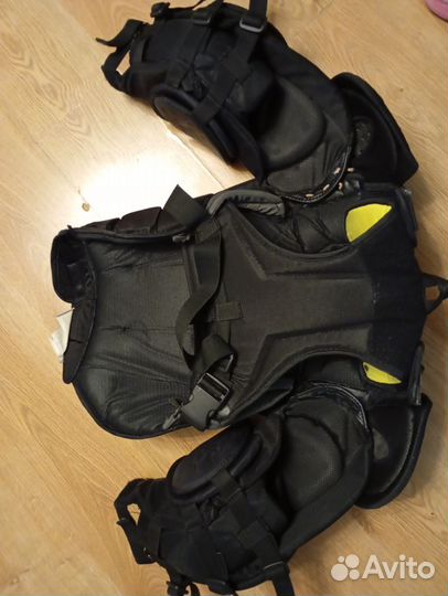 Вратарский нагрудник int m