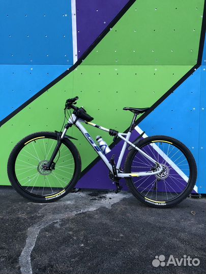Велосипед gt avalanche comp 9r 29