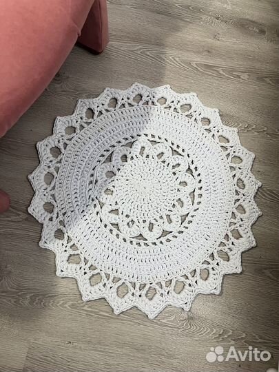 Вязаный ковер