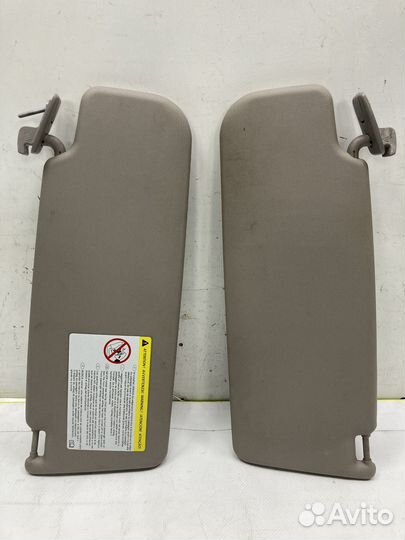 Козырек солнцезащитный L/R Volkswagen Passat B6