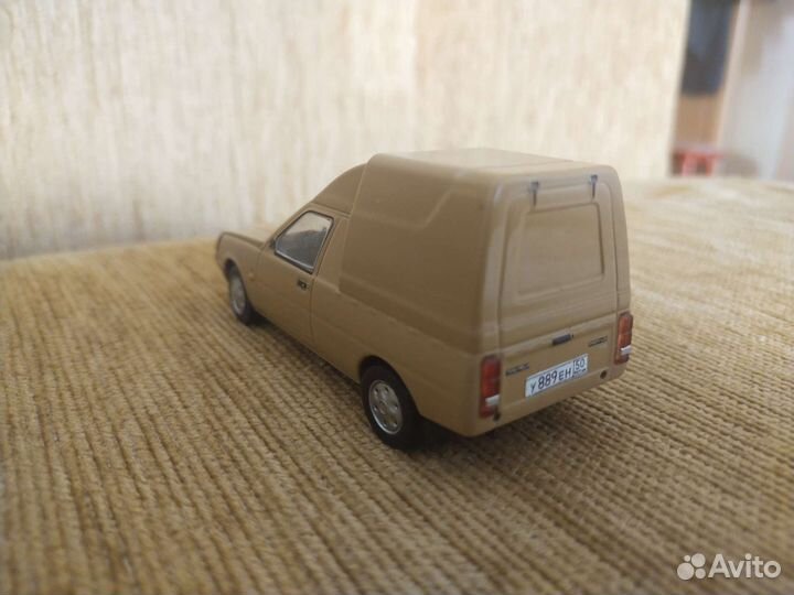 Модель автомобиля заз 11055 Автолегенды СССР