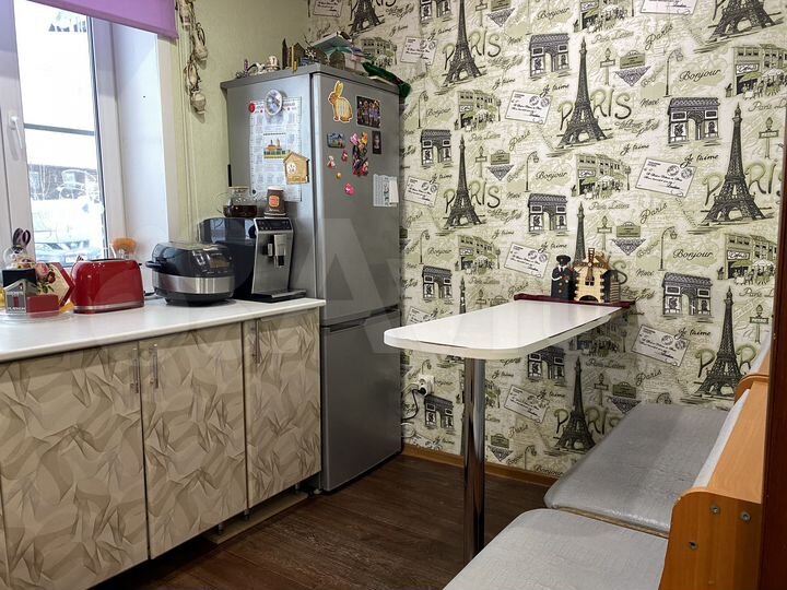 2-к. квартира, 54 м², 1/2 эт.