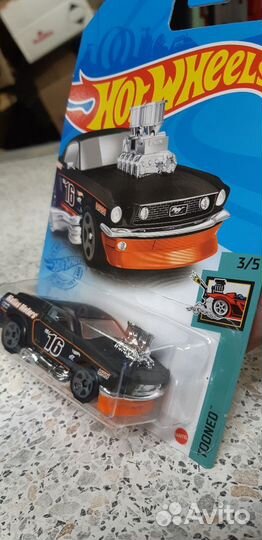 Модель Hot Wheels 