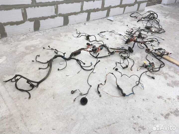 Проводка (коса) Рено Логан