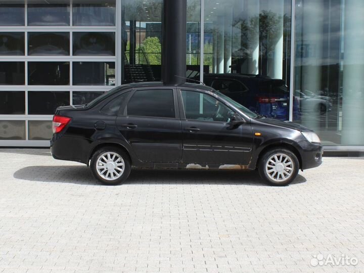 LADA Granta 1.6 МТ, 2013, 226 571 км