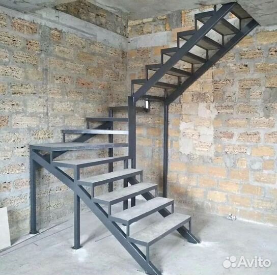 Металлокаркас лестниц под ключ