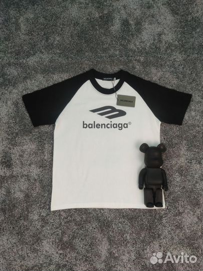 Футболка Balenciaga black & white (черно белая)