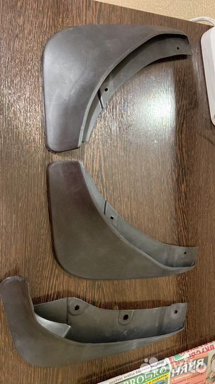 Брызговики мазда 6