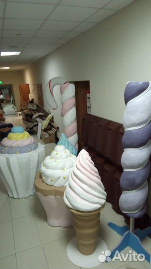 Декорации, бутафория