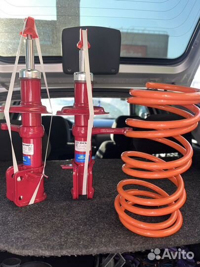 Передние стойки ваз 2110