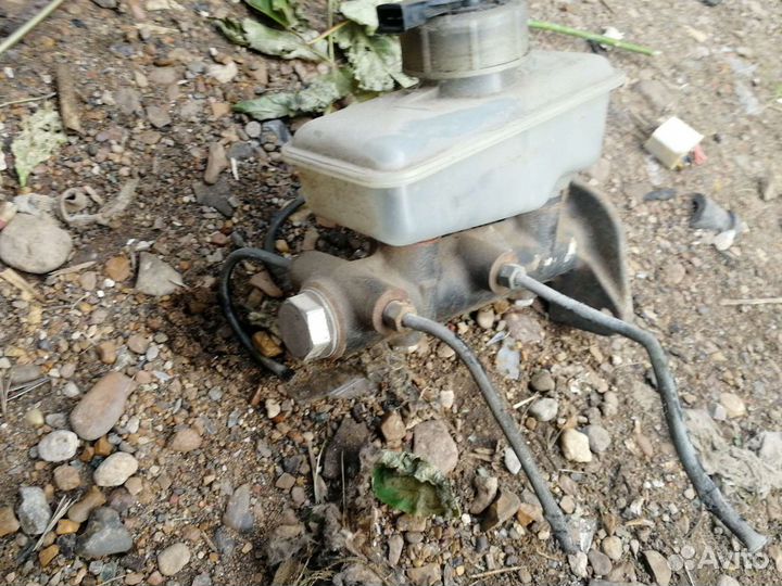 Главный тормозной цилиндр 2114