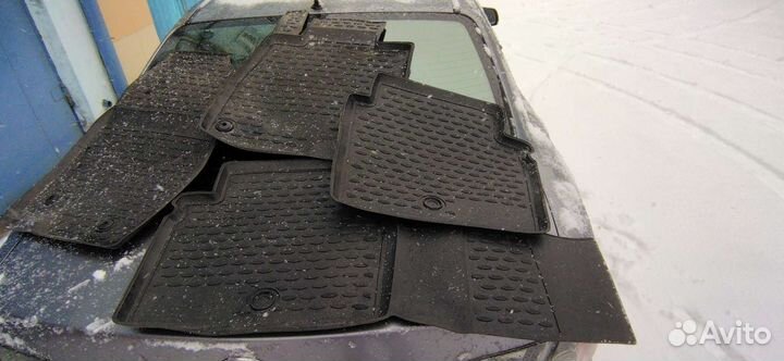 Продам коврики Мазда 6 gj