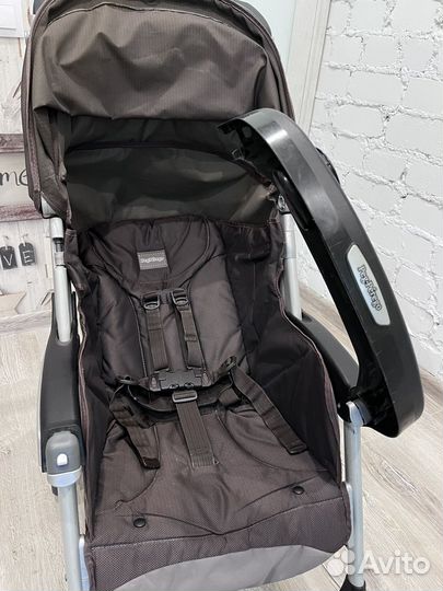 Прогулочная коляска peg perego aria серая