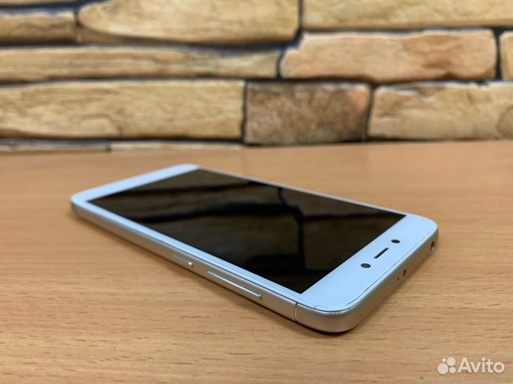 Смартфон Redmi 4X 3/32GB